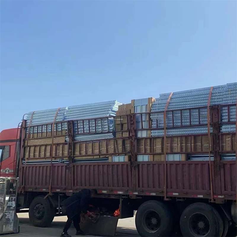黑龙江双鸭山四方台到渭南物流公司一站式服务，让货运更轻松（到渭南物流公司一站式服务,让货运更轻松一些）